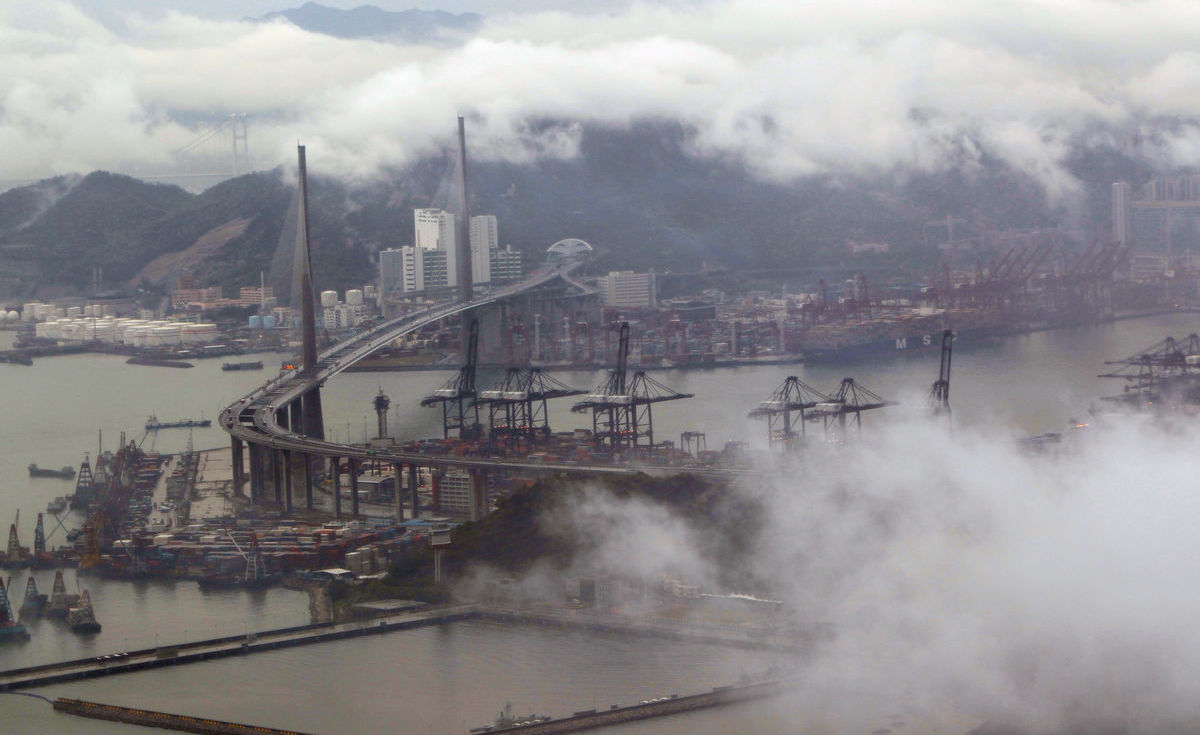 Stonecutters Bridge, connecting Tsing Yi and Stonecutters Island, was completed in 2009